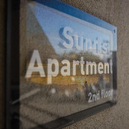 Sunrise Apartment Heraklion  Bagian luar foto