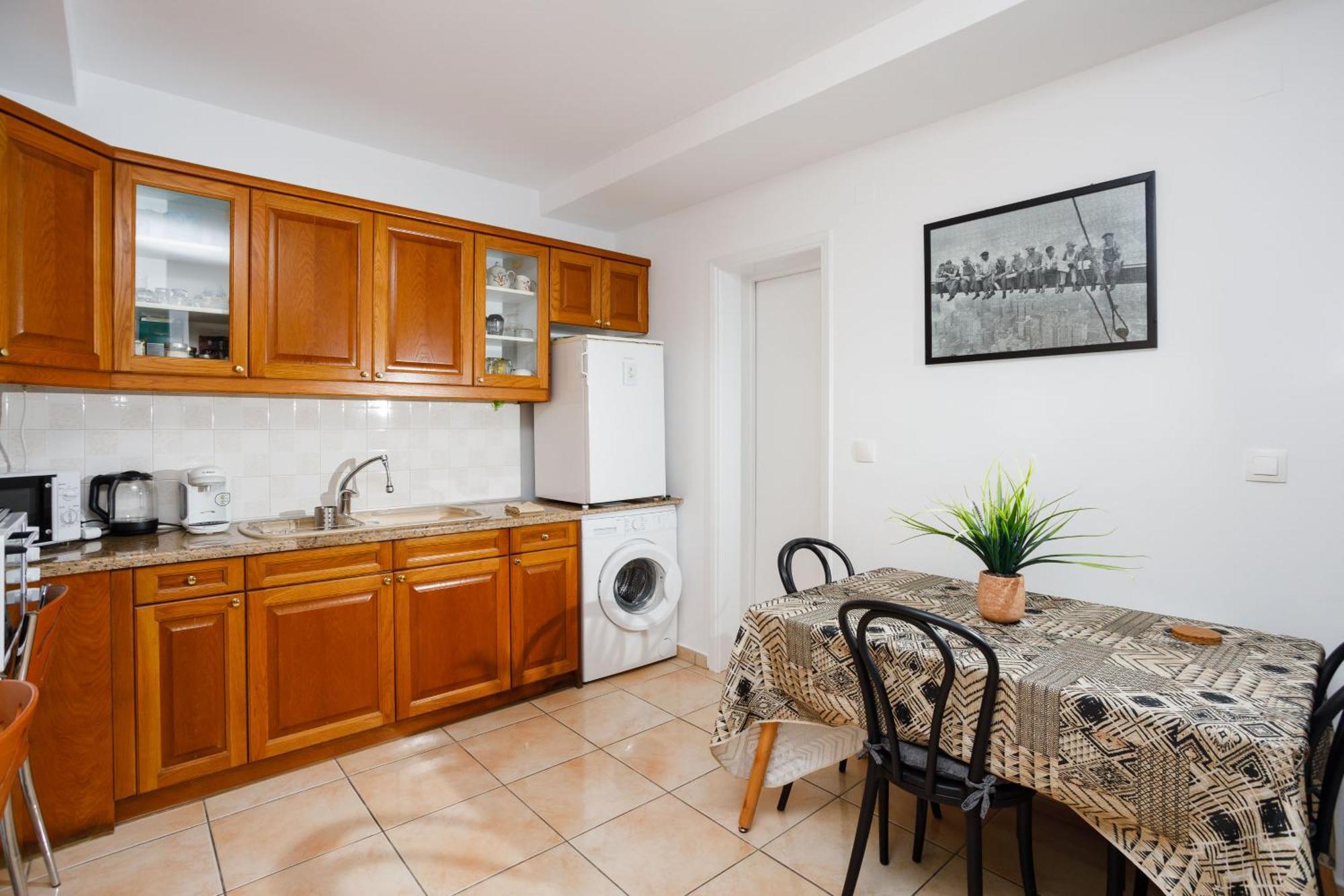 Sunrise Apartment Heraklion  Bagian luar foto